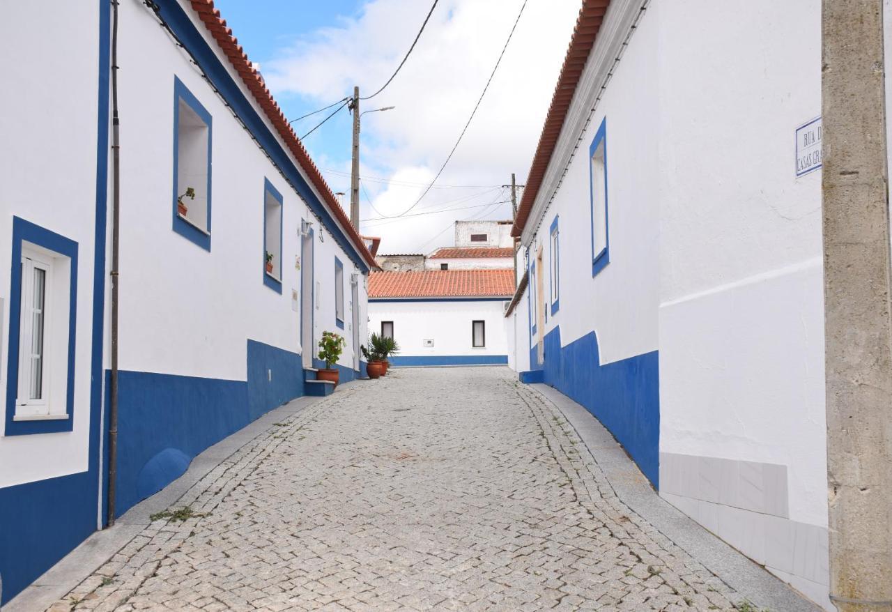 Casinha Da Esquina Villa Amieira Exteriör bild
